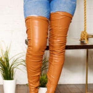 🔥 SHE’S KILLING IT | Surgical Thigh-High Flat Stretch Boots 🔥